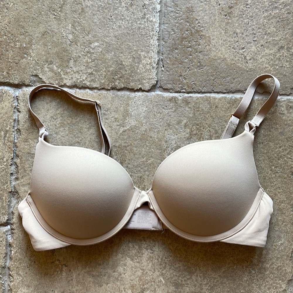Soma embraceable bra